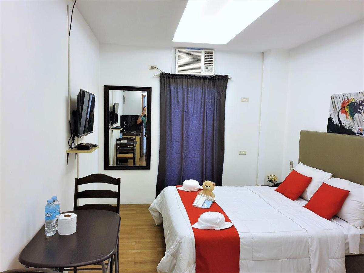 קואזון סיטי Spiral Suites Hotel מראה חיצוני תמונה