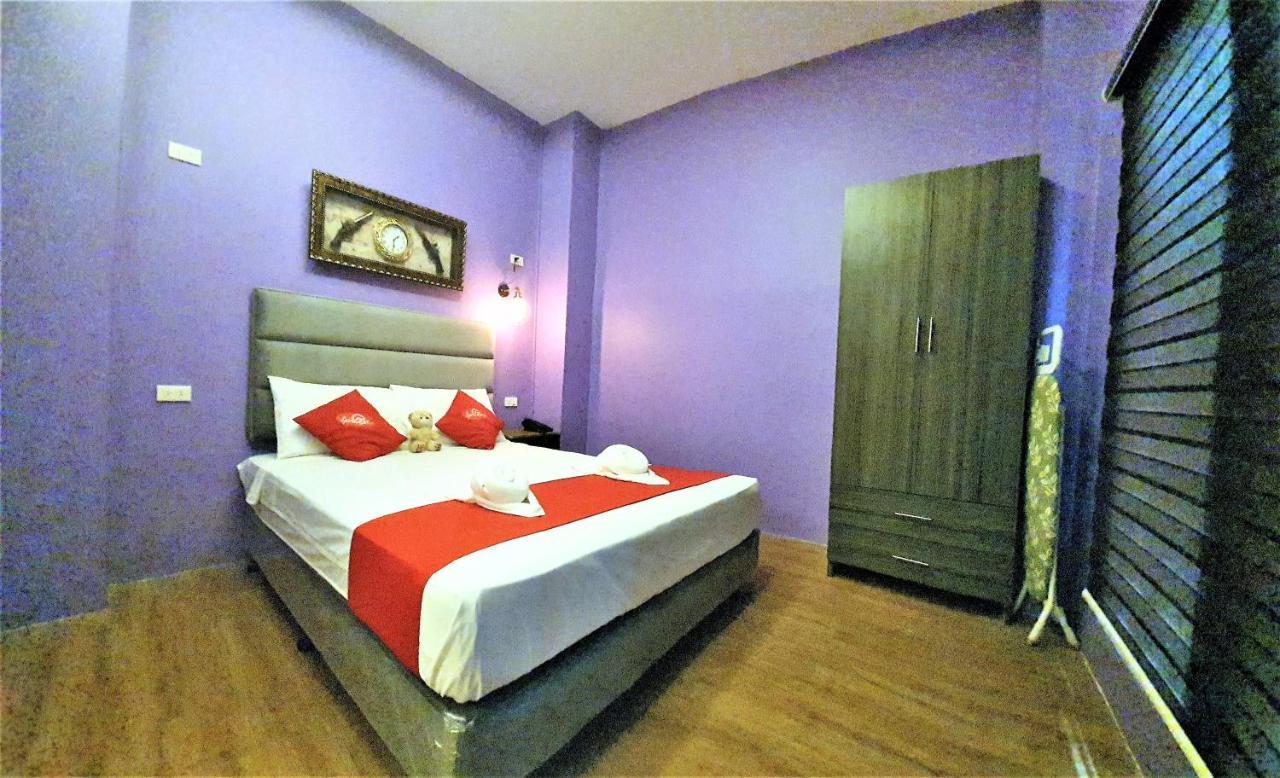 קואזון סיטי Spiral Suites Hotel מראה חיצוני תמונה